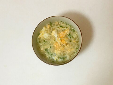 卵とじインスタントラーメン